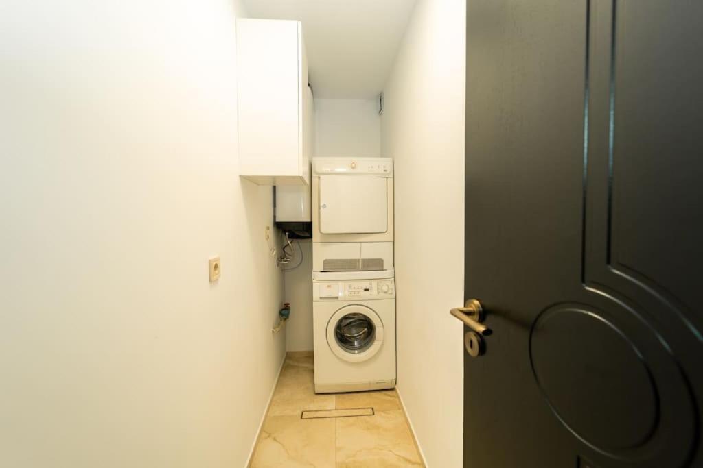 Lux Apart Karlovo Luaran gambar