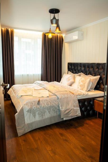 Lux Apart Karlovo Luaran gambar